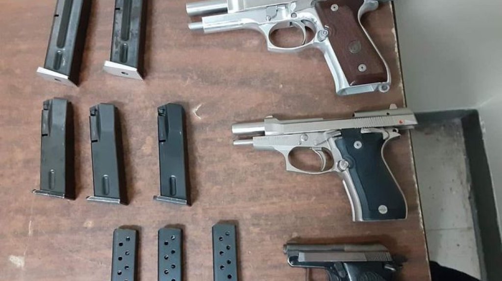  Arrestan con coca&iacute;na a una maestra y un guardia penal en Mayag&uuml;ez 