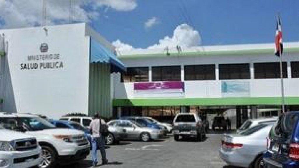  A funcionario de Salud Pública lo suspendieron porque habría tramitado empleos a cambio de dinero 