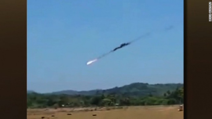 Aviones militares se estrellan en Malasia durante una prÃ¡ctica para un espectÃ¡culo
