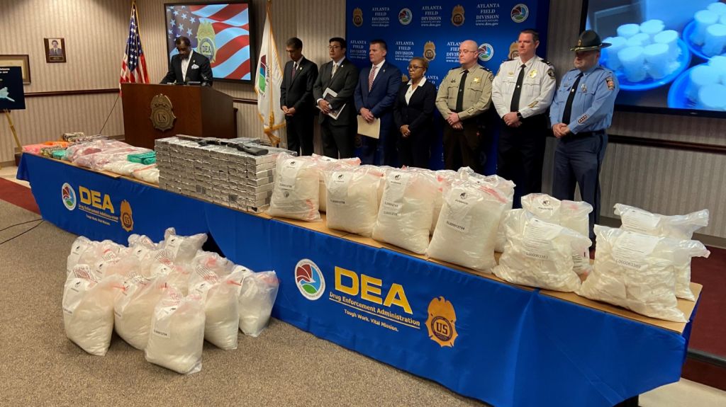  Decomisan gran cargamento de metanfetaminas vinculado a c&aacute;rteles mexicanos 