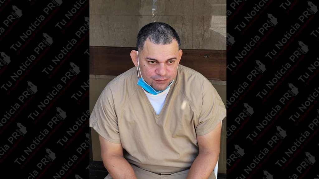  Video: Pidi&oacute; el &rdquo;P&Uacute;A&rdquo; usando el seguro social de un polic&iacute;a 