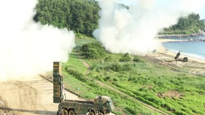 Estados Unidos y Corea del Sur realizan ensayos de misiles en respuesta al test norcoreano