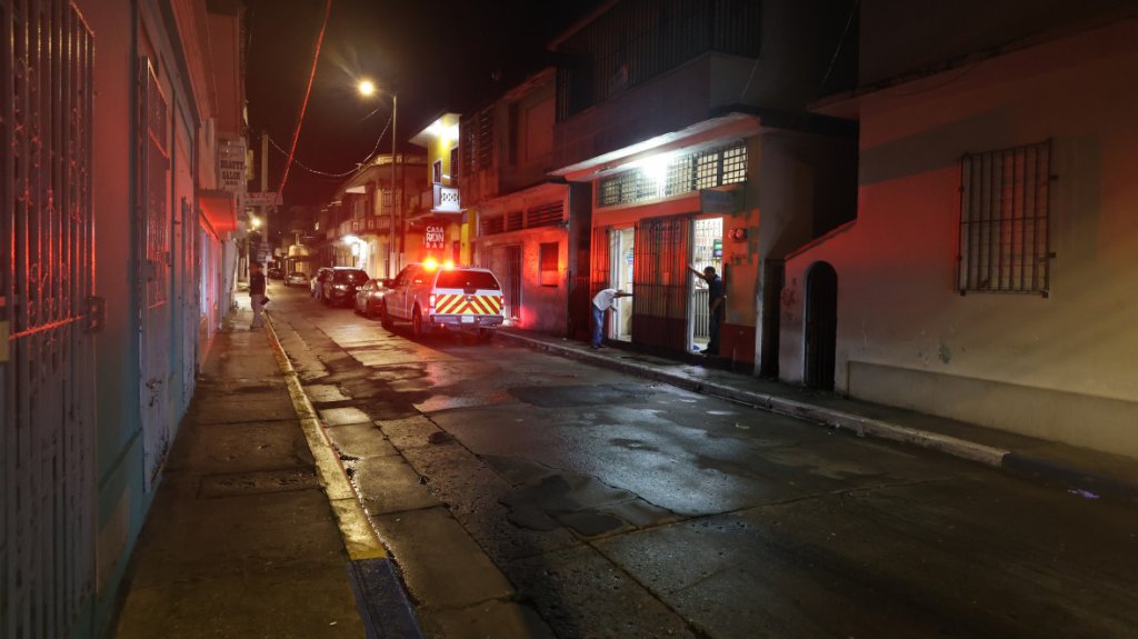  Video: Identifican hombre herido de bala anoche en Juncos 