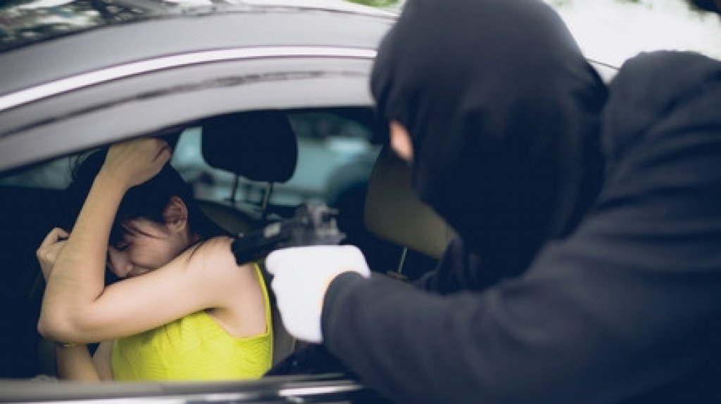  Roban por carjacking a una mujer en Guaynabo 