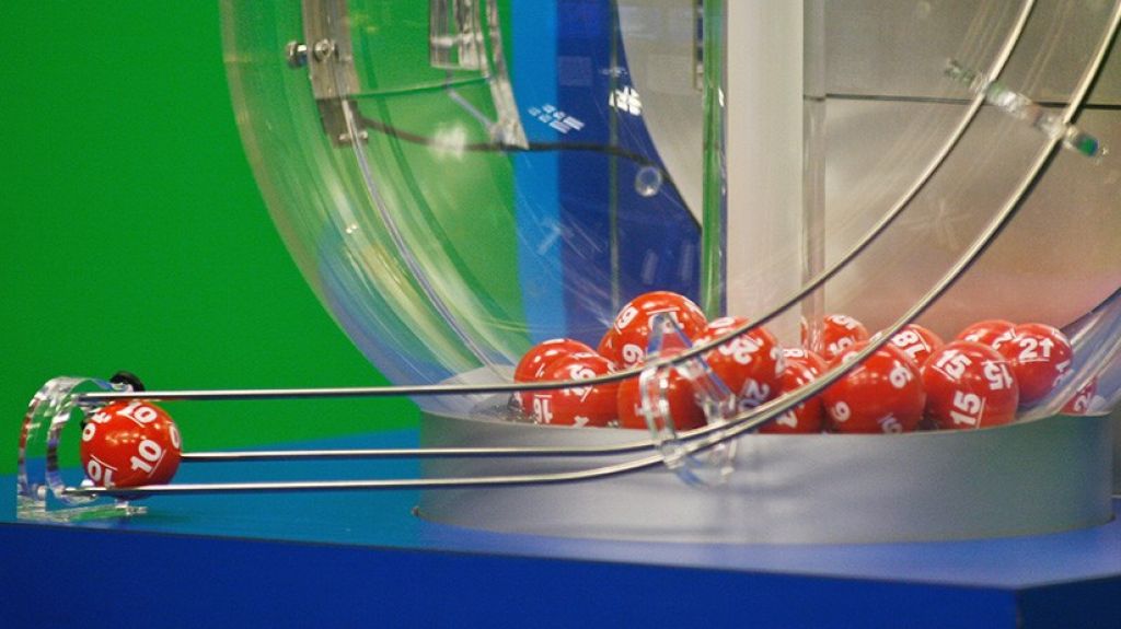  Muere tras ganar un mill&oacute;n de d&oacute;lares a la loter&iacute;a 