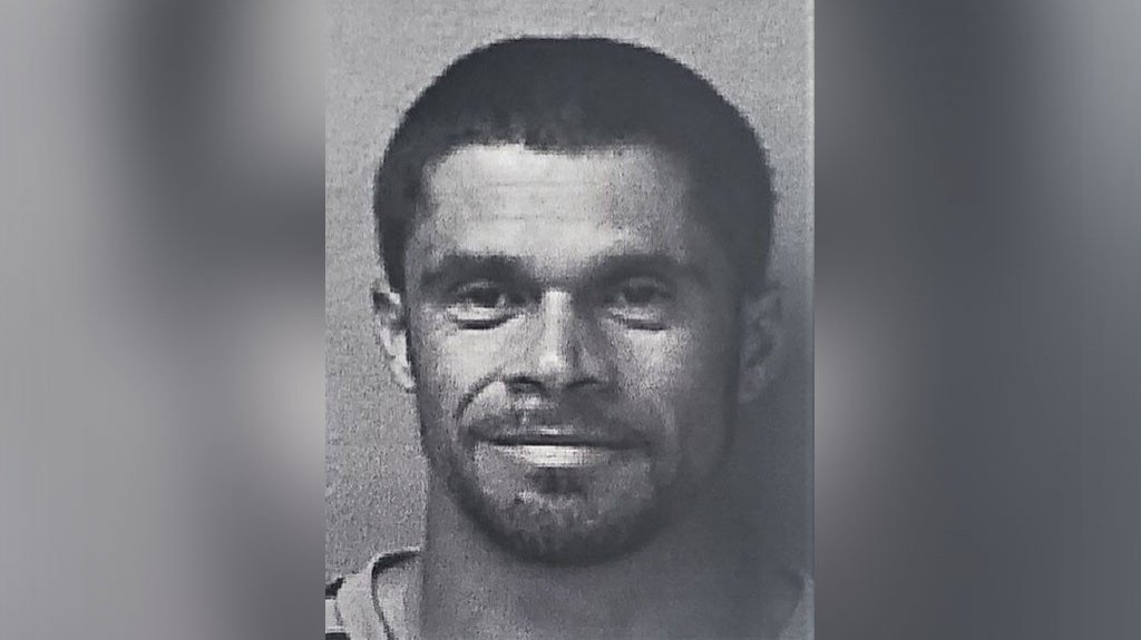  Env&iacute;an a prisi&oacute;n a sujeto que atac&oacute; a pu&ntilde;os a su pareja en Hatillo 