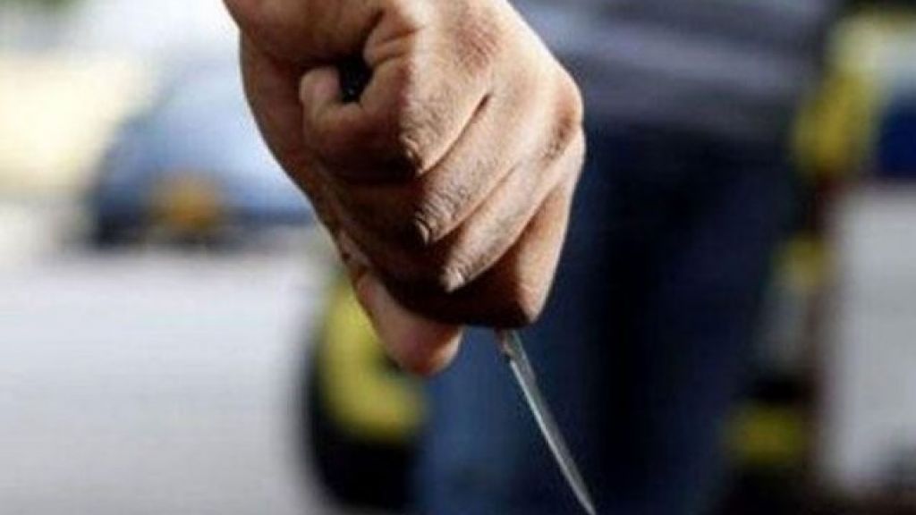  Mujer de 61 a&ntilde;os es herida de arma blanca en residencial de Ponce 