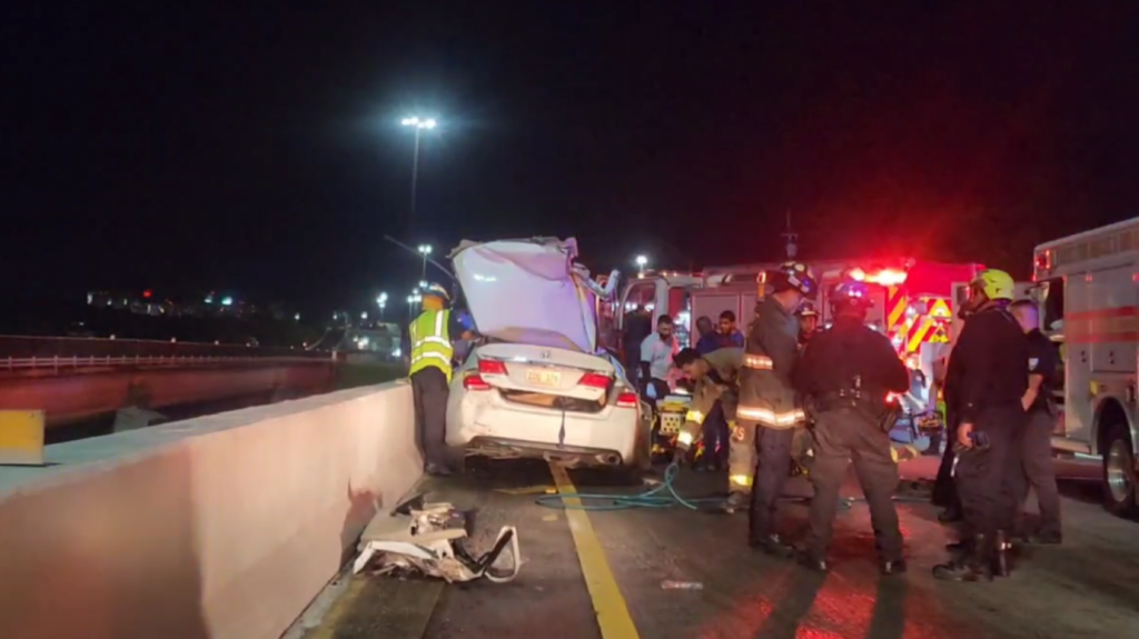  Video: Conductor &ldquo;Borracho&rdquo; en contra del tr&aacute;nsito provoca accidente fatal en expreso 22 