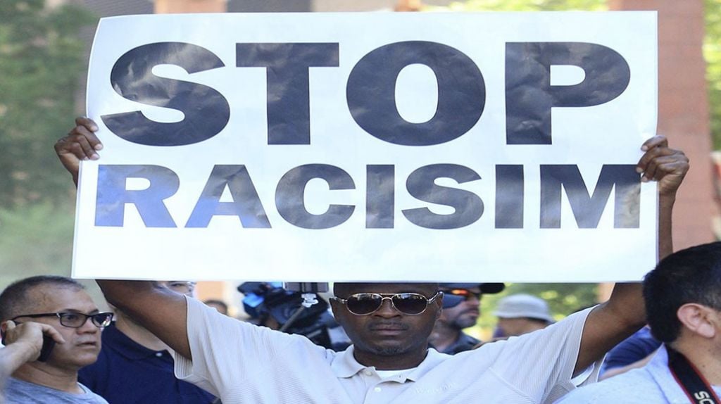 Raza o etnia siguen encabezando las causas de delitos de odio en Los Ãngeles