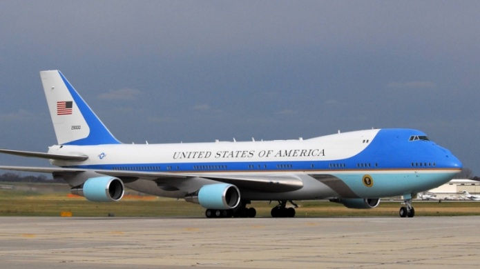 Donald Trump anunciÃ³ en televisiÃ³n nacional que llegarÃ¡ el martes a Puerto Rico