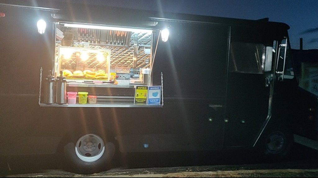  Asaltan food truck en Moca 