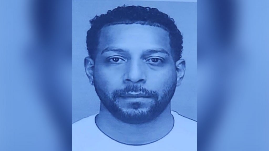  Otro barbero de Bayamón acusado por fraude al PUA 