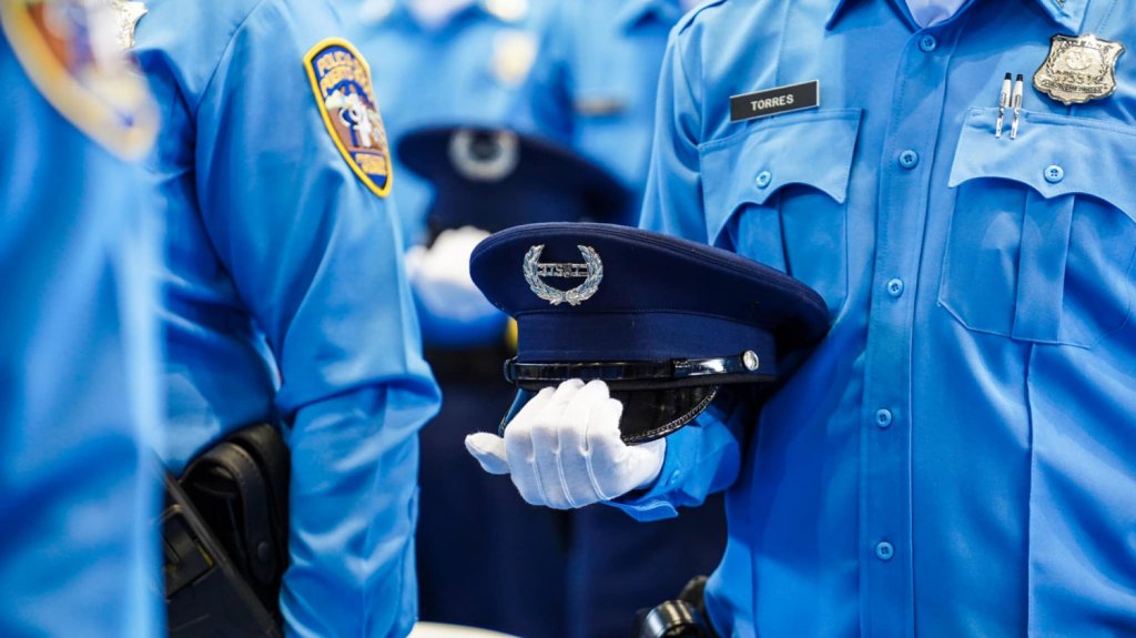  Borracho, sin licencia ni marbete golpea mujer polic&iacute;a en Carolina 