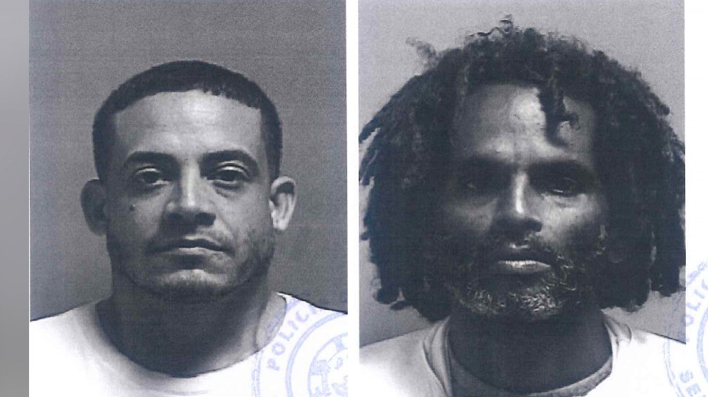  Encarcelan a dos hombres por robo de auto en Ponce 