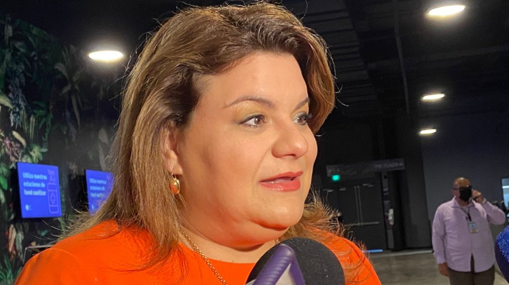  Comisionada residente anuncia diez proyectos comunitarios presentados ante el Congreso 