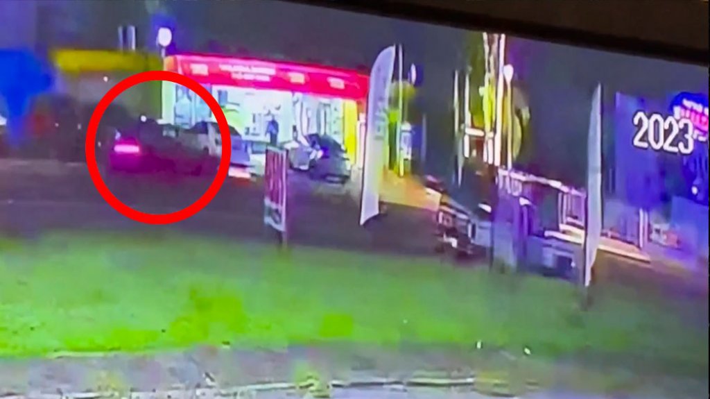  Publican video del momento en que veh&iacute;culo impacta peat&oacute;n en Villalba y se va a la huida 