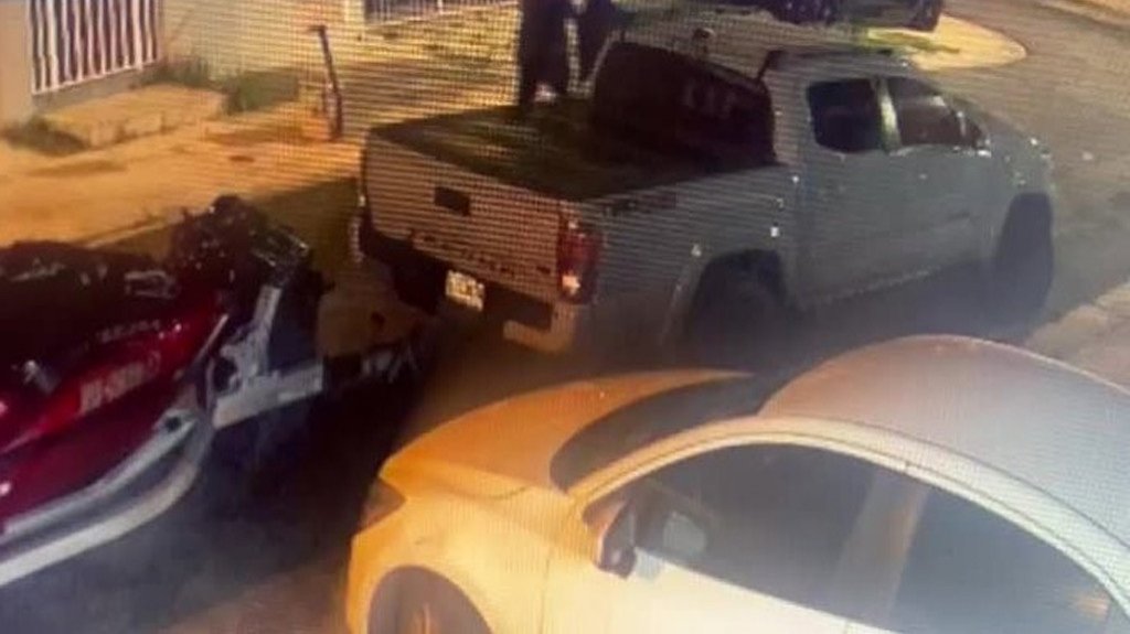  Video: Boricua en Carolina se queda si su Tacoma y sin Jetski luego que &ldquo;caco&rdquo; se robara las dos cosas a la vez 