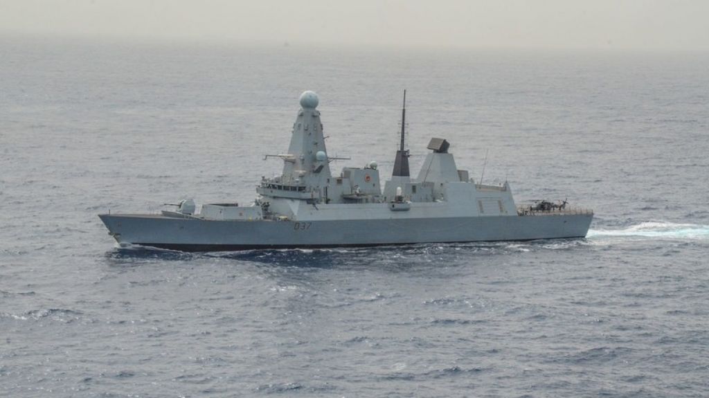  Un segundo buque de guerra brit&aacute;nico llega al golfo P&eacute;rsico en medio de las turbulencias con Ir&aacute;n 