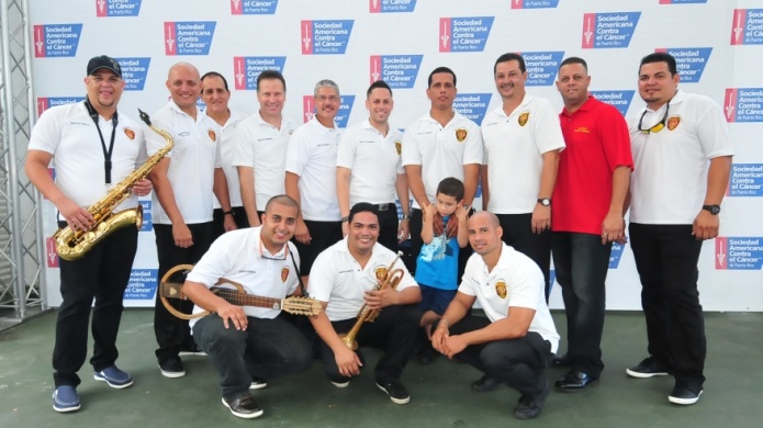 Bomberos dicen presente en Marcha Rosa, en apoyo a pacientes de cÃ¡ncer