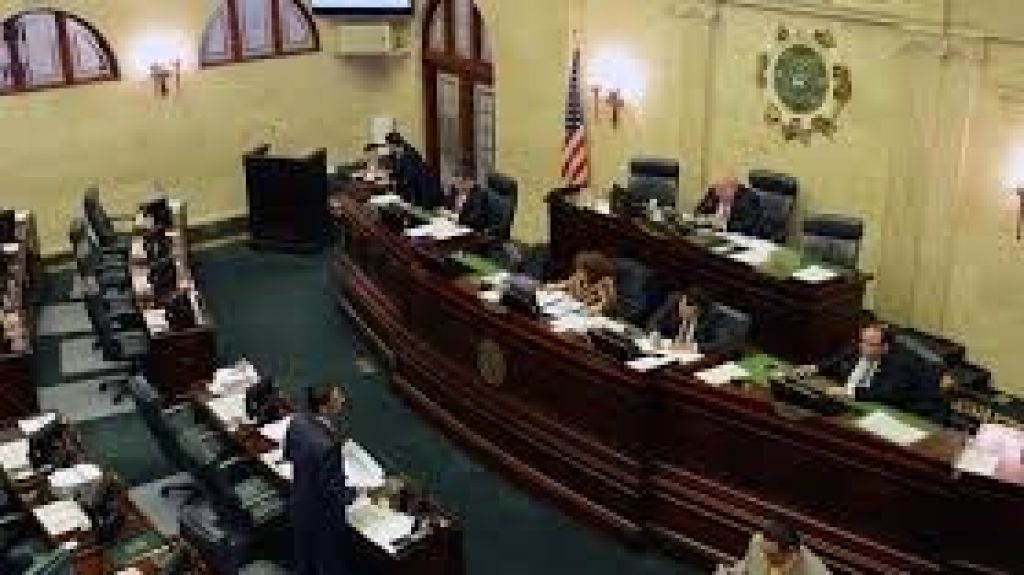  C&aacute;mara aprueba medida para que polic&iacute;as cobren dinero adeudado sin pagar contribuciones 