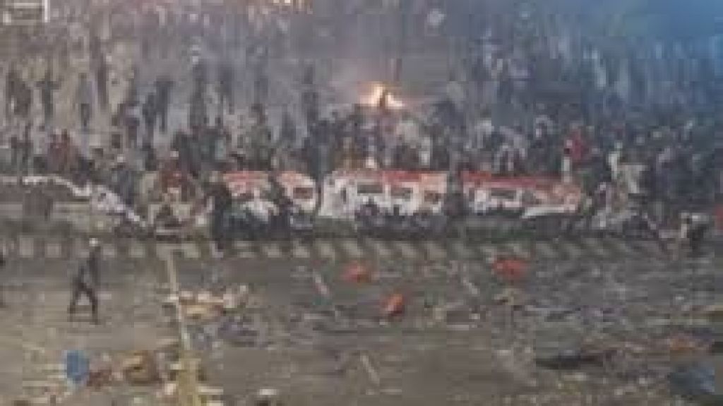  Vea video: ONG exigen una investigaci&oacute;n sobre los 8 fallecidos en los disturbios de Yakarta 