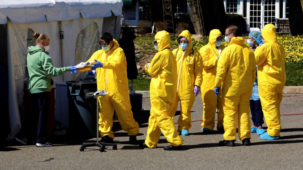  Nueva York supera los 4.000 muertos e insta a coordinaci&oacute;n nacional sanitaria 