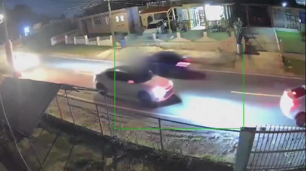  Video: La polic&iacute;a investiga &ldquo;hit & run&ldquo; en Aguada 