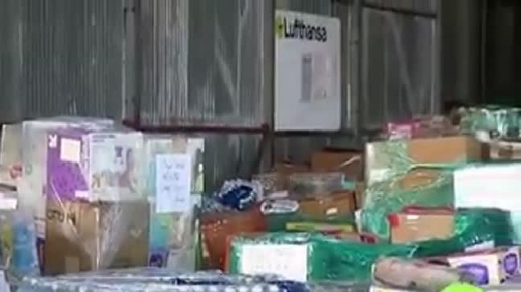 Publican video de miles de libras de comida y medicamentos para damnificados daÃ±ados en aeropuerto de Aguadilla 