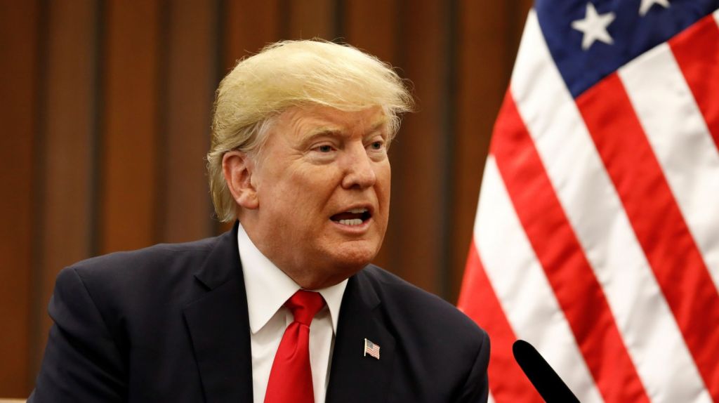 Trump vuelve a criticar el veredicto de no culpabilidad de un indocumentado