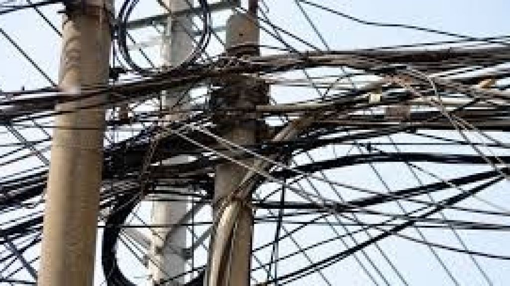  Piden investigar apag&oacute;n el&eacute;ctrico que afect&oacute; a todo Puerto Rico 