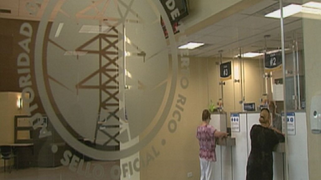  Escalan y causan da&ntilde;os en oficina comercial de la AEE en Caguas 