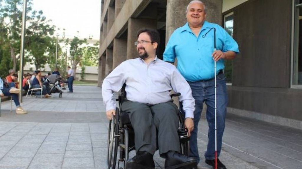  Defensoria de las Personas con Impedimentos aboga ante la CEE para mejorar el acceso a los votantes con impedimentos. 