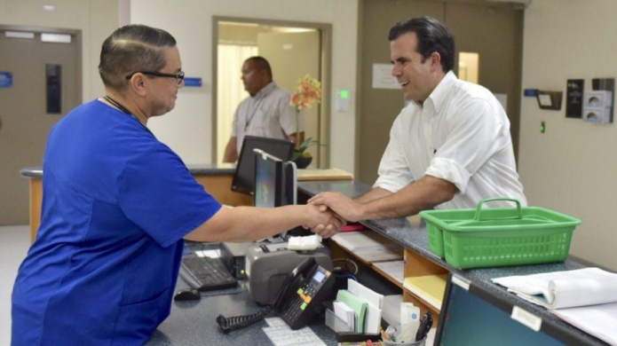 Gobernador afirma que Centro MÃ©dico de MayagÃ¼ez puede recibir nuevos pacientes