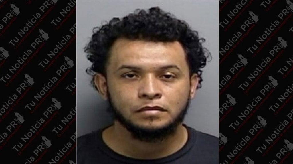  A la cárcel hombre que le hablo malo y le rompió el celular a su esposa en playa de Aguadilla 