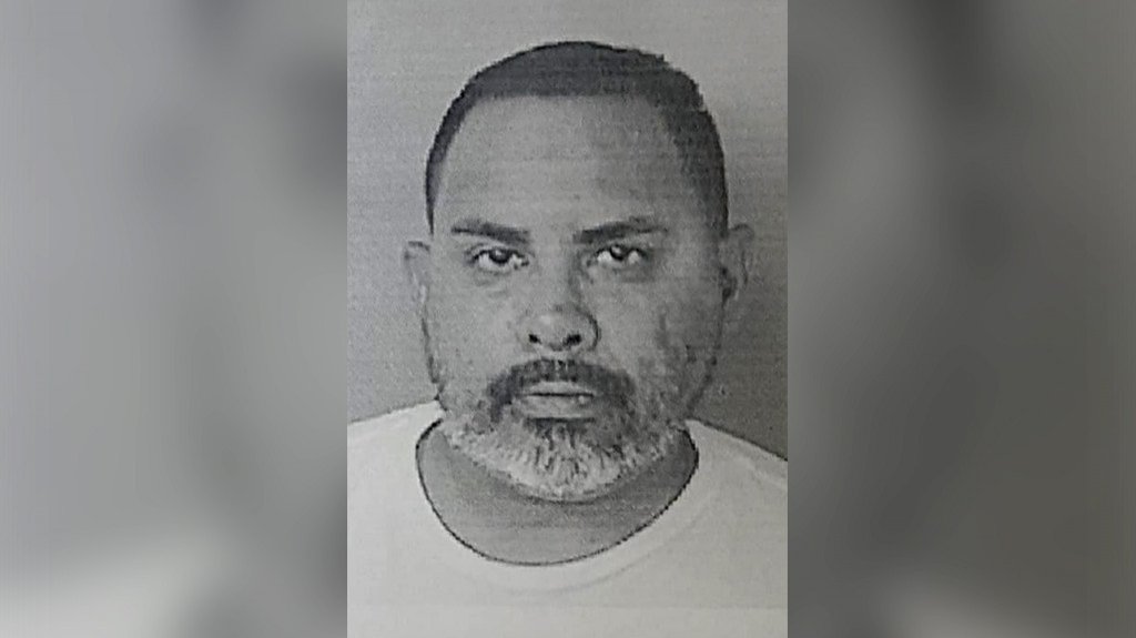  Tras vigilancia, Polic&iacute;a detiene en Rinc&oacute;n a sujeto que era buscado por amenazar a su expareja con publicar fotos comprometedoras en las redes sociales 