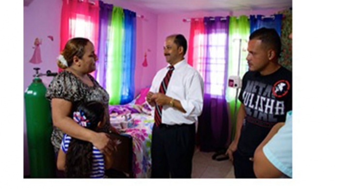 Otorgan donativo y realizan mejoras a vivienda de niÃ±a con padecimiento respiratorio en PeÃ±uelas