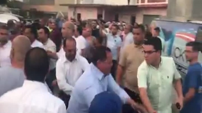 Video: Sacan a empujones a manifestante de la UPR de actividad privada en Las Piedras