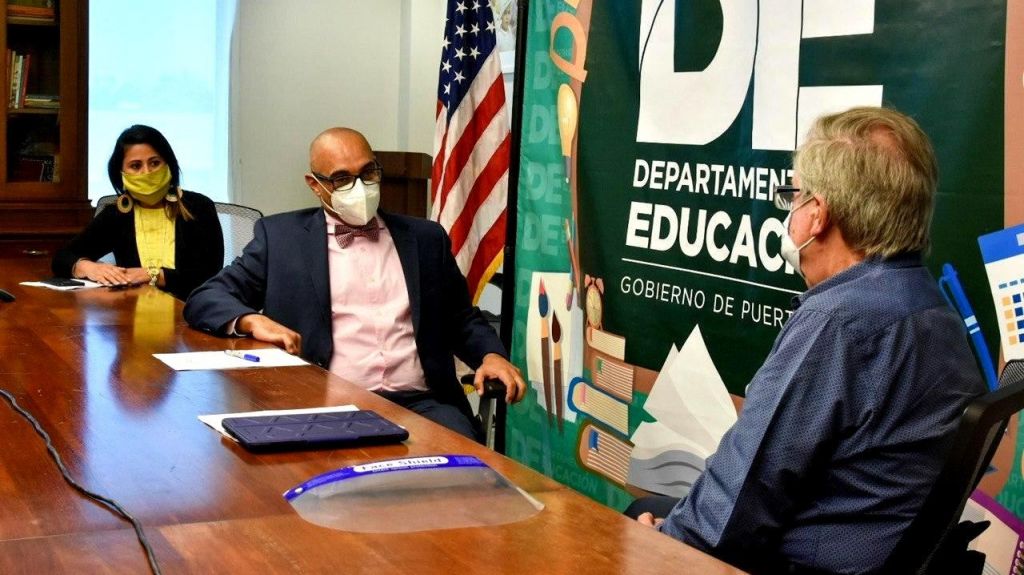  Educaci&oacute;n y Fundaci&oacute;n Kinesis crear&aacute;n salones de educaci&oacute;n a distancia para futuros universitarios 