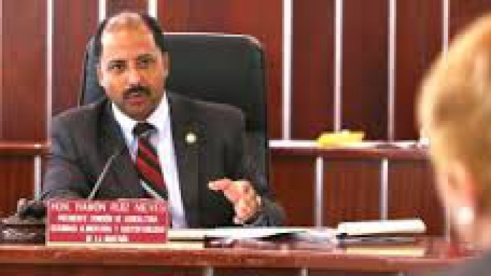 Senador confirma rechazo a medida de DACO sobre precio del cafÃ©