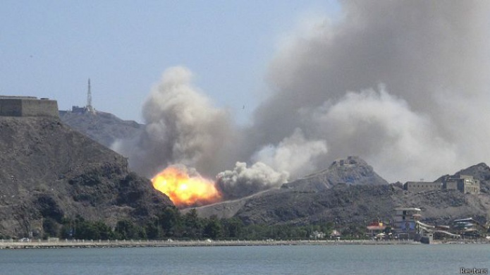 Arabia Saudita anuncia bloqueo a puertos de Yemen