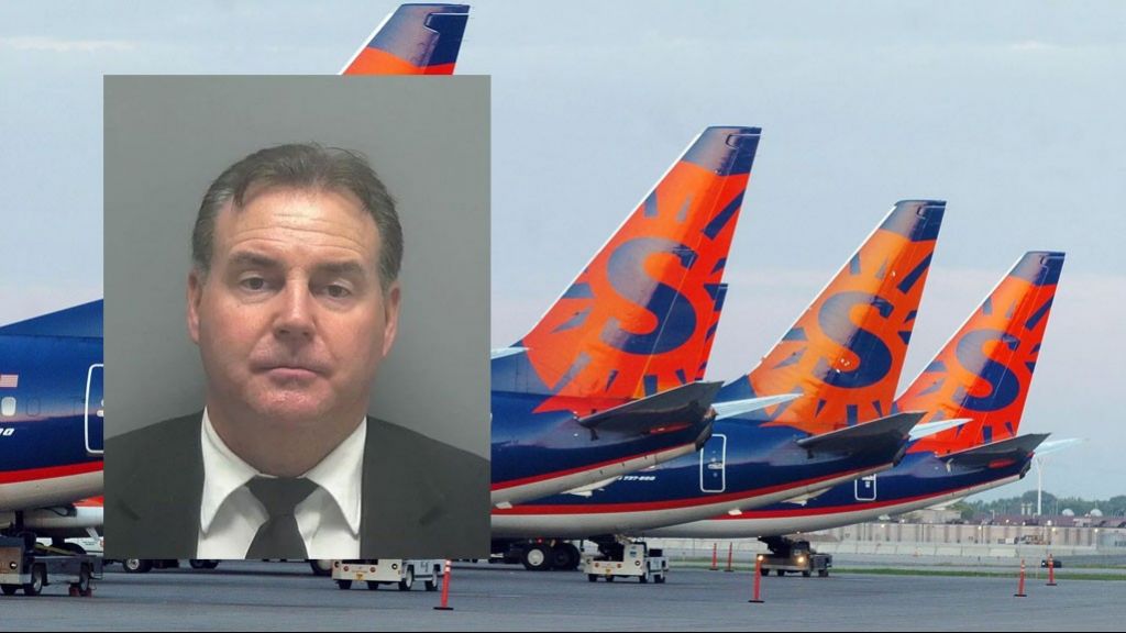  Arrestan a piloto que llevaba un arma cargada en su maleta en aeropuerto de Florida 