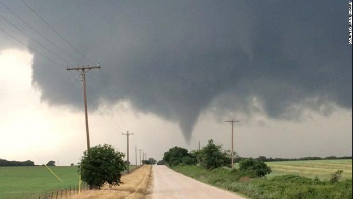 Tornados y tormentas ponen en alerta a varios estados de EE.UU.