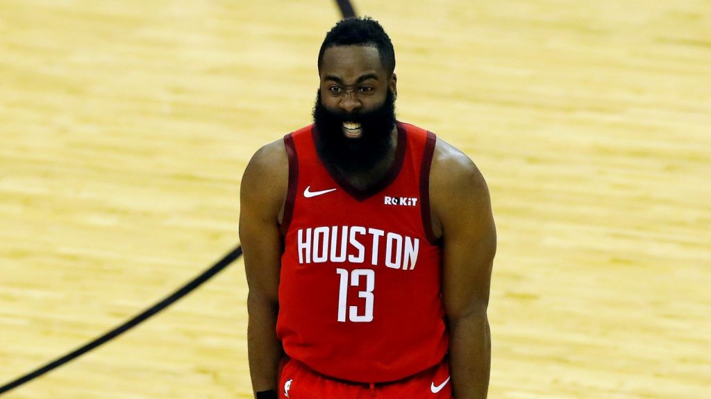  Harden adelanta que hará otro movimiento que se verá como "pasos", pero no es 