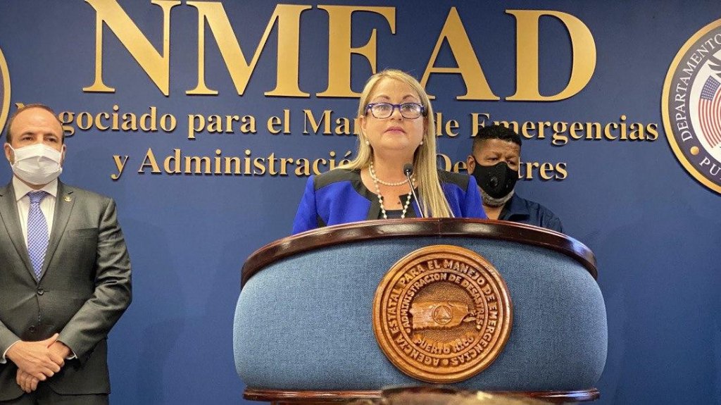  Gobernadora V&aacute;zquez Garced firma medida para otorgar incentivo a t&eacute;cnicos, tecn&oacute;logos y otros trabajadores de la salud 