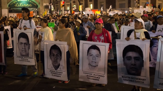 Arrestan a un responsable policial implicado en la desapariciÃ³n de los estudiantes mexicanos