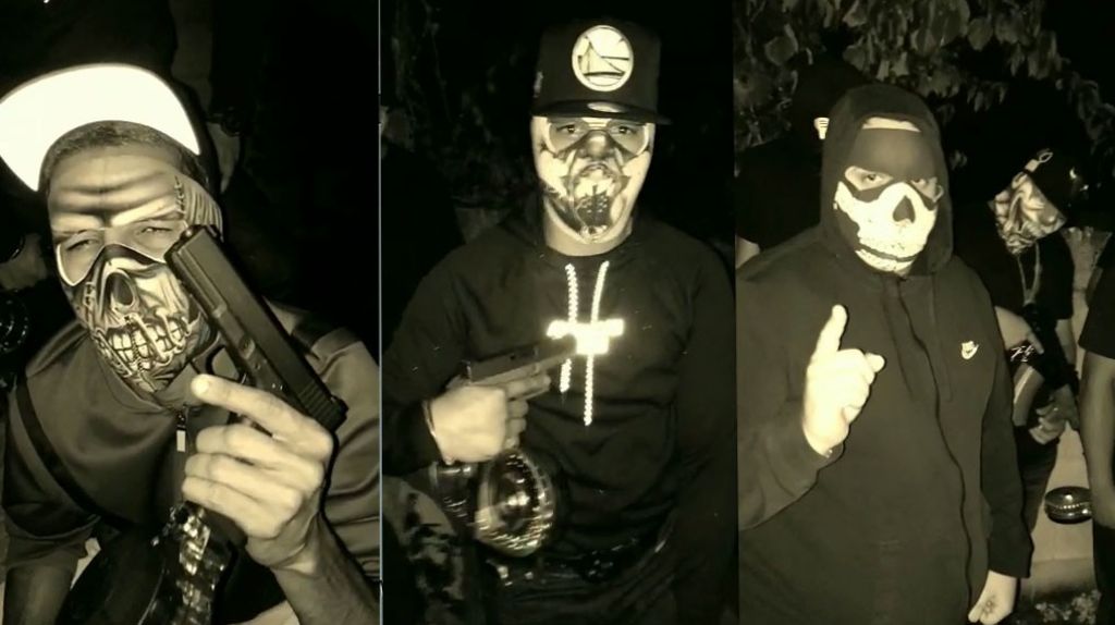  Video: Alegados “Narcos” de Manatí armados y enmascarados lanzan amenaza conta Anuel AA 