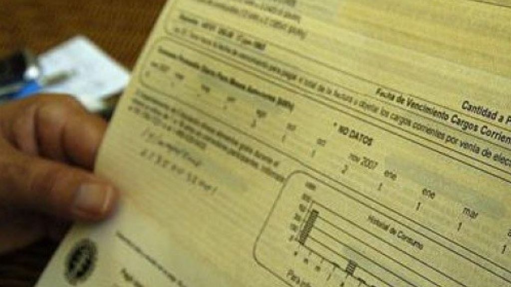  Ombudsman insiste ciudadanos objeten factura por servicios no recibidos 