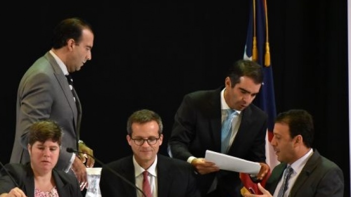 Buscan eliminar escoltas policiacas al Presidente de la Junta de Control Fiscal