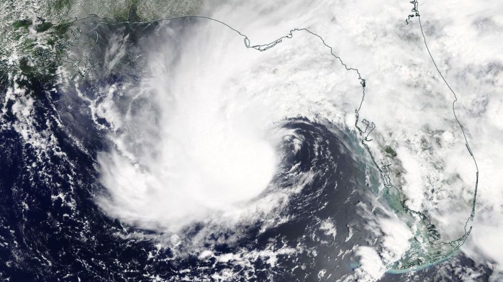  Alberto avanza lentamente y con lluvias hacia el extremo noroeste de Florida 