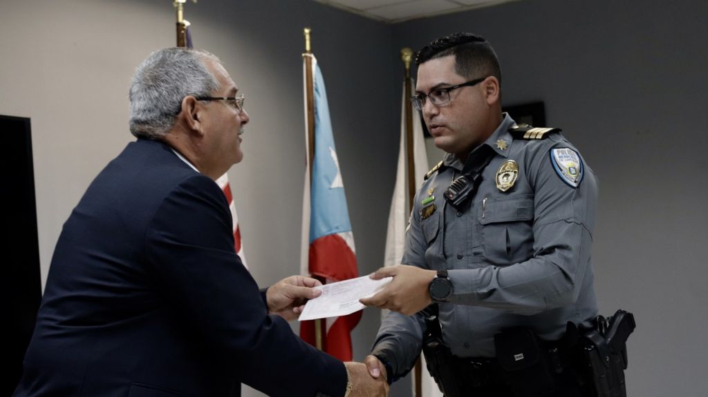  Municipio de San Juan paga horas trabajadas en exceso en las Fiestas de la Calle San Sebasti&aacute;n a la Polic&iacute;a Municipal 